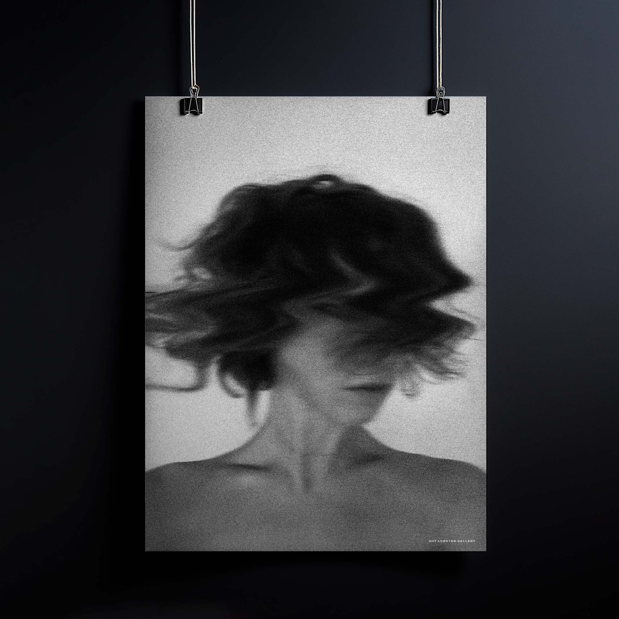🎁 Alice - Poster (100% off)