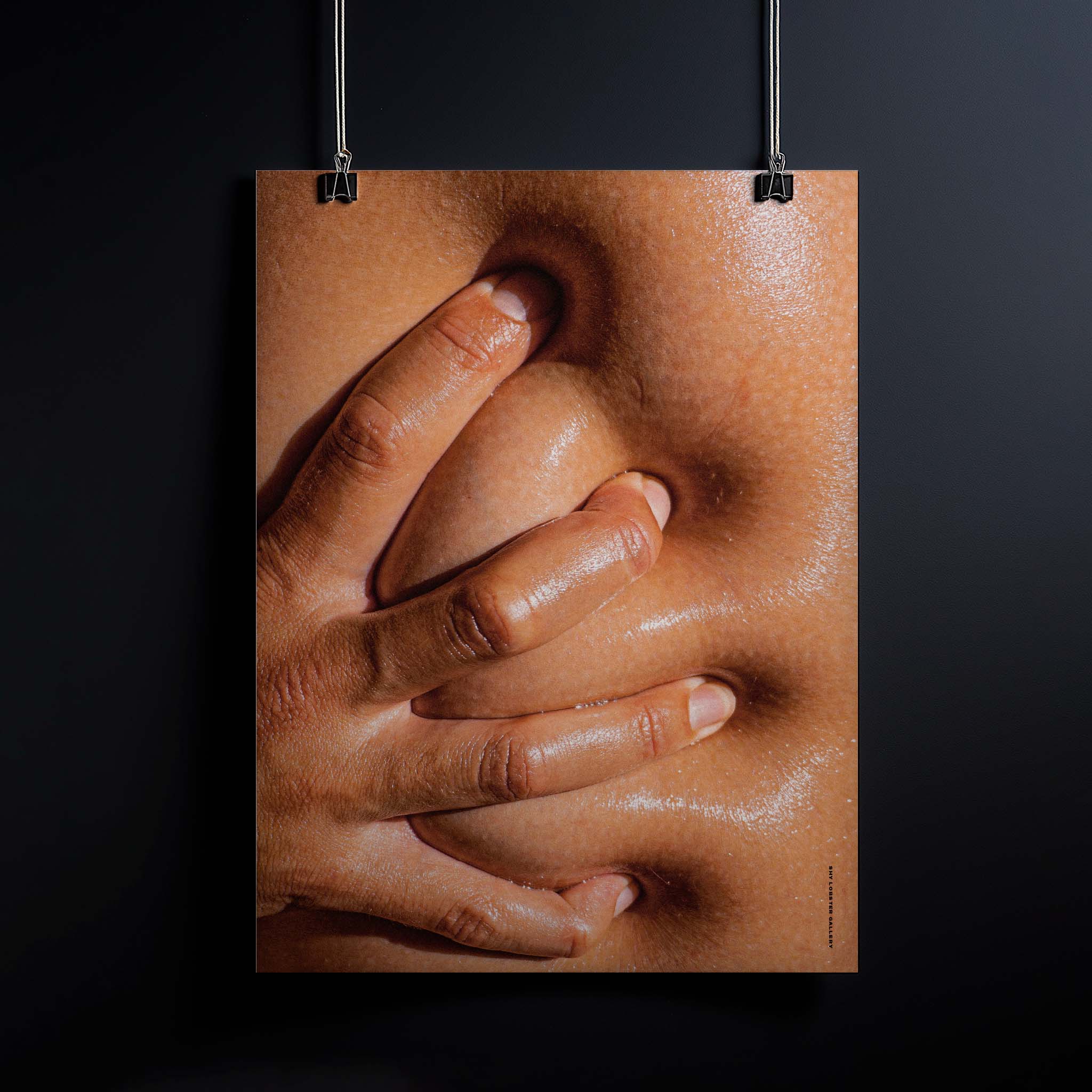 🎁 Thigh - Poster (100% off)